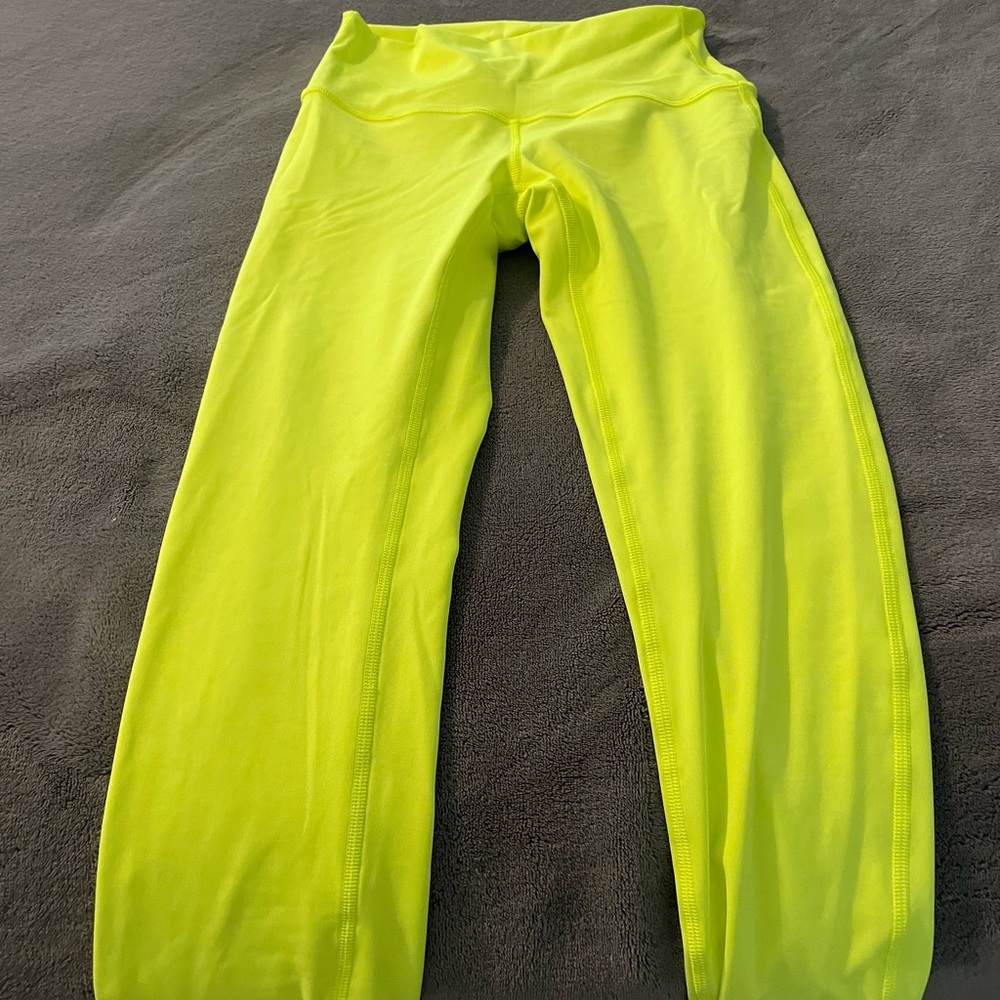 Lululemon size 4 leggings